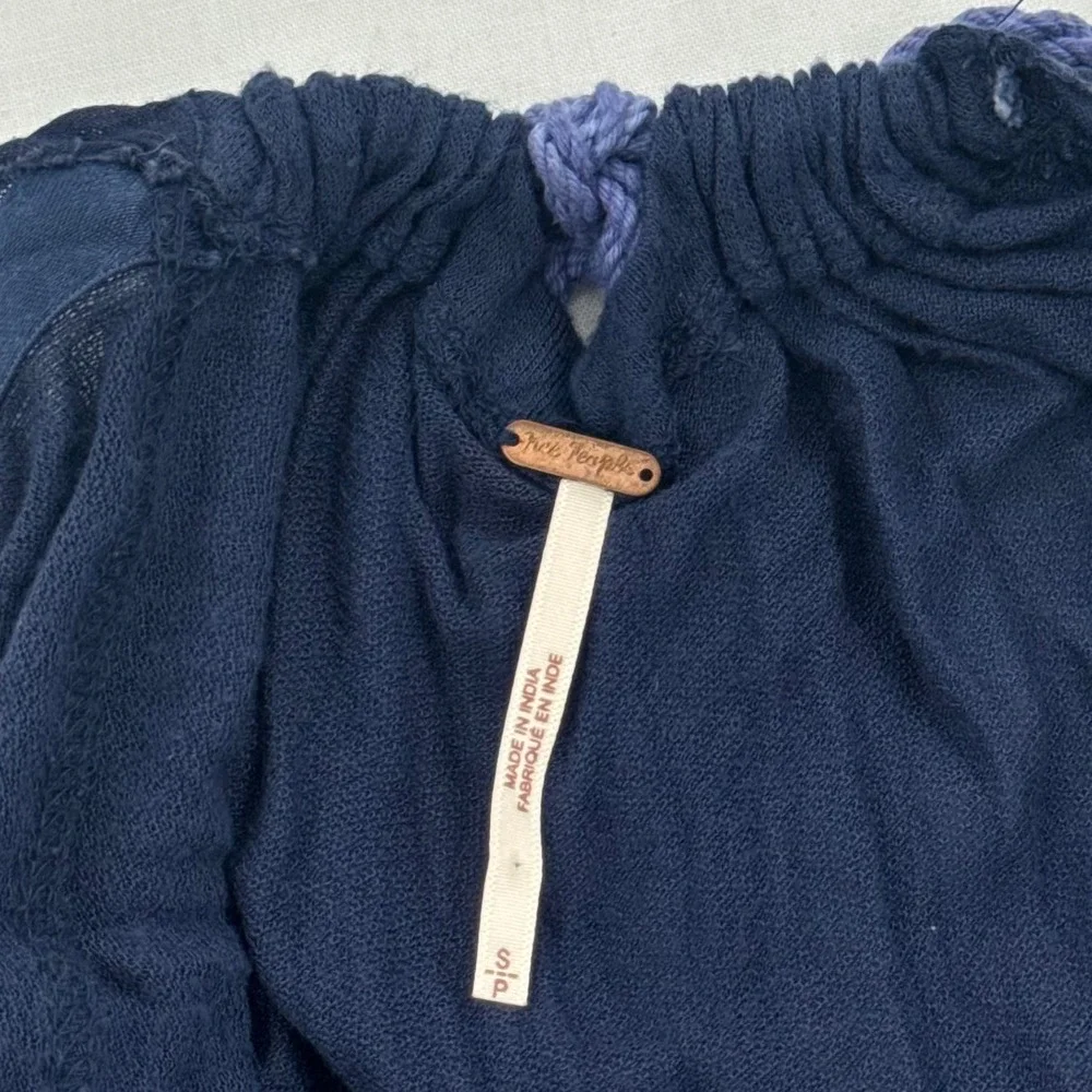 Free People Fiesta Nueva Tunic Top Navy Blue Embroidered Floral Womens Sz Small